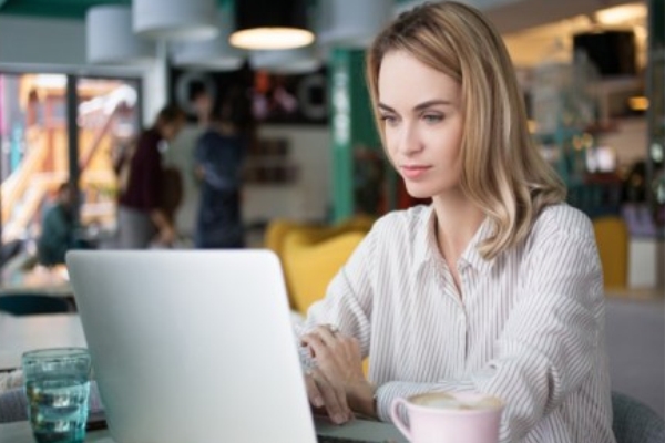 Web Siteniz 7/24 Satış Yapsın: Trafik & Dönüşüm Stratejileri